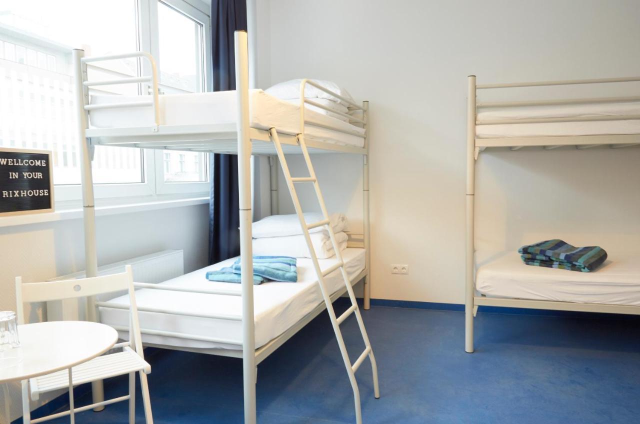 Bett im Frauenschlafsaal mit 6 Betten